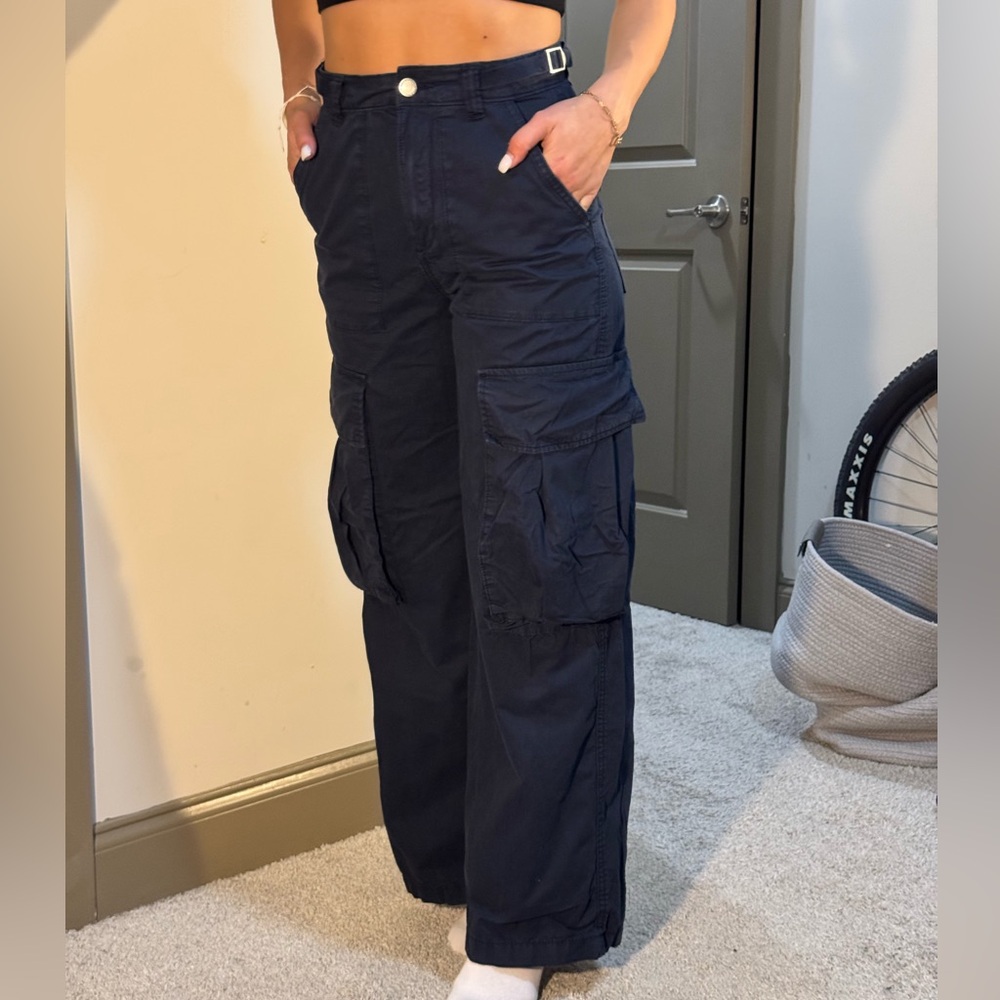 Navy cargo pants